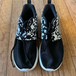 Nike Leopard kid sneakers